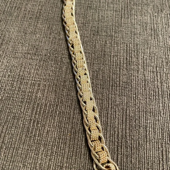 Bracelet - Picture 6 of 8